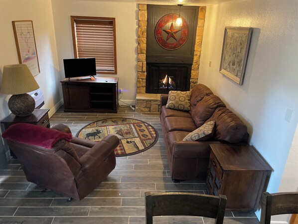 Interior - Ground Level With assigned parking (Angel Fire)