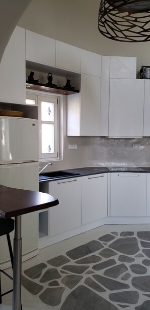 Apartment, 2 Bedrooms | Private kitchen | Full-size fridge