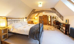 7 Schlafzimmer, Bügeleisen/Bügelbrett, kostenloses WLAN, Bettwäsche