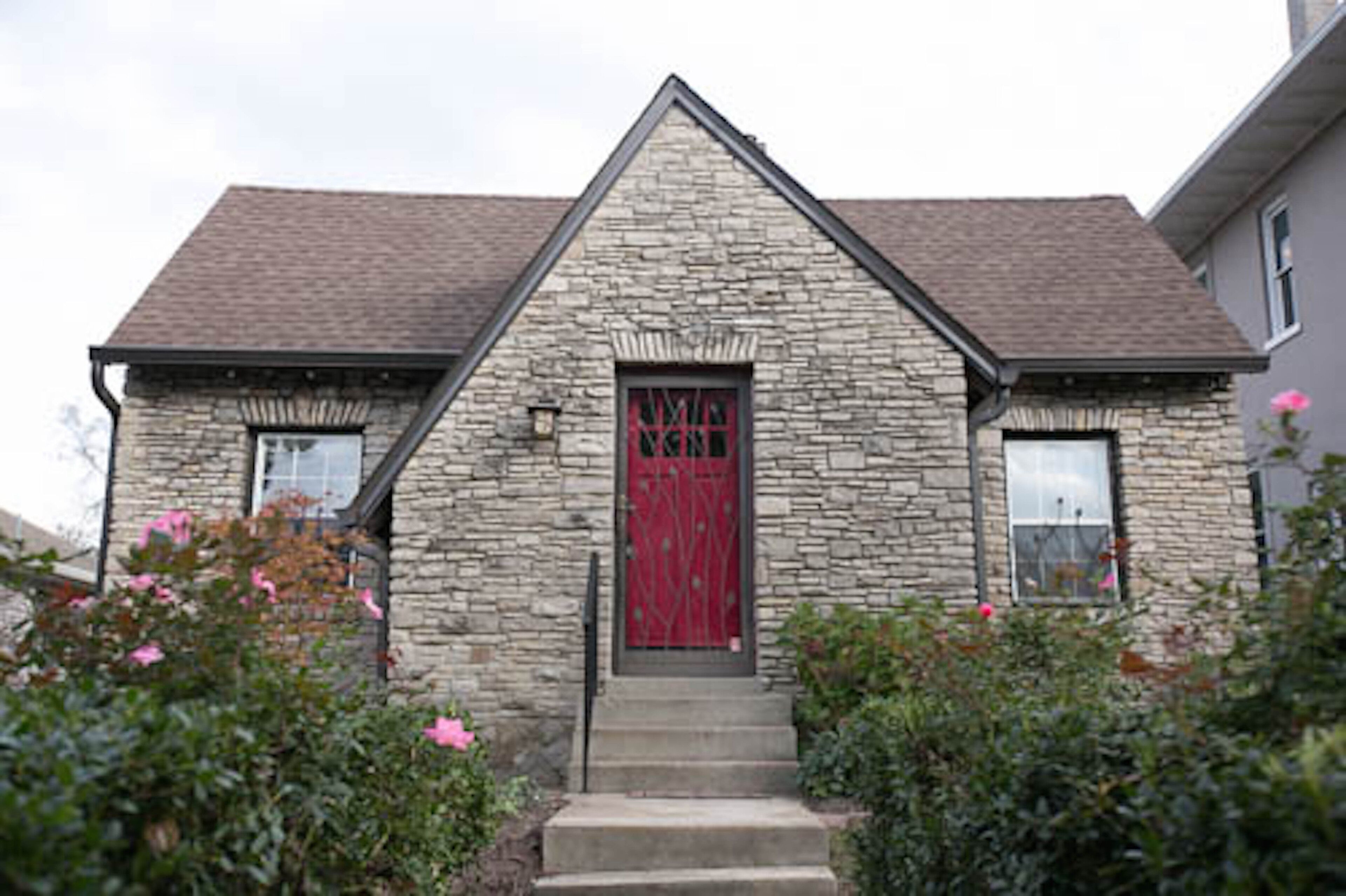 Beautiful cottage on Music Row