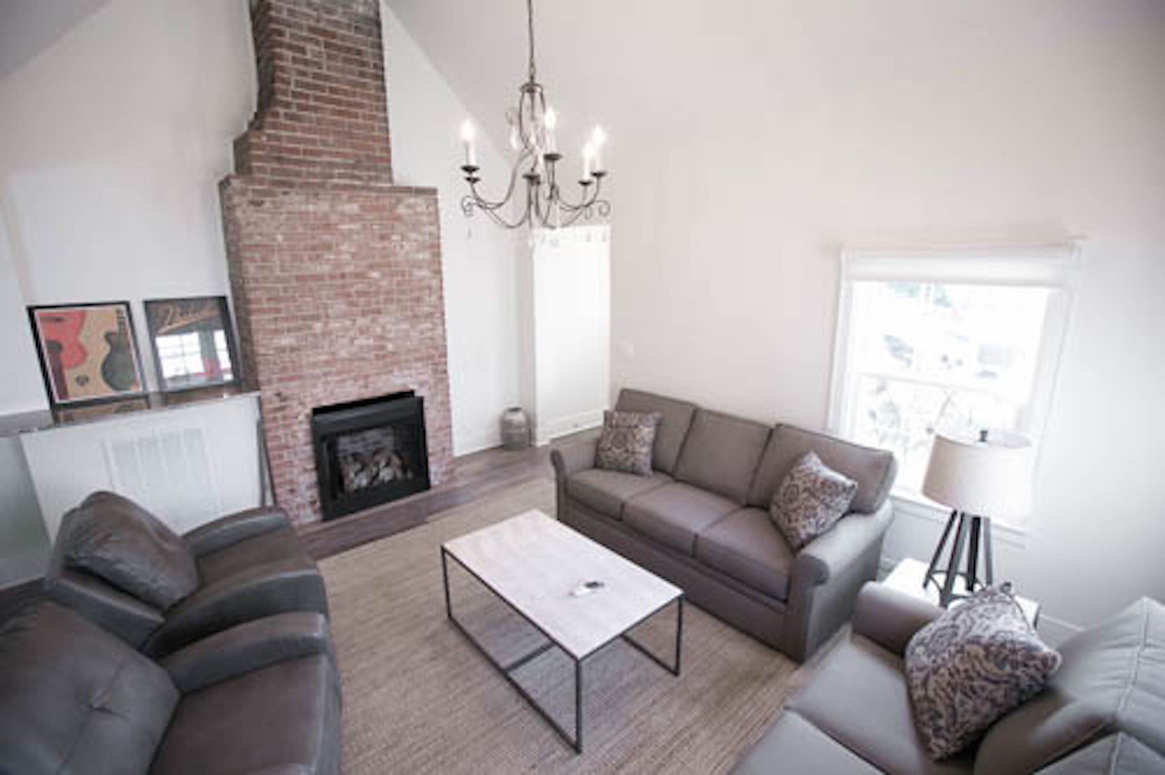 Beautiful cottage on Music Row