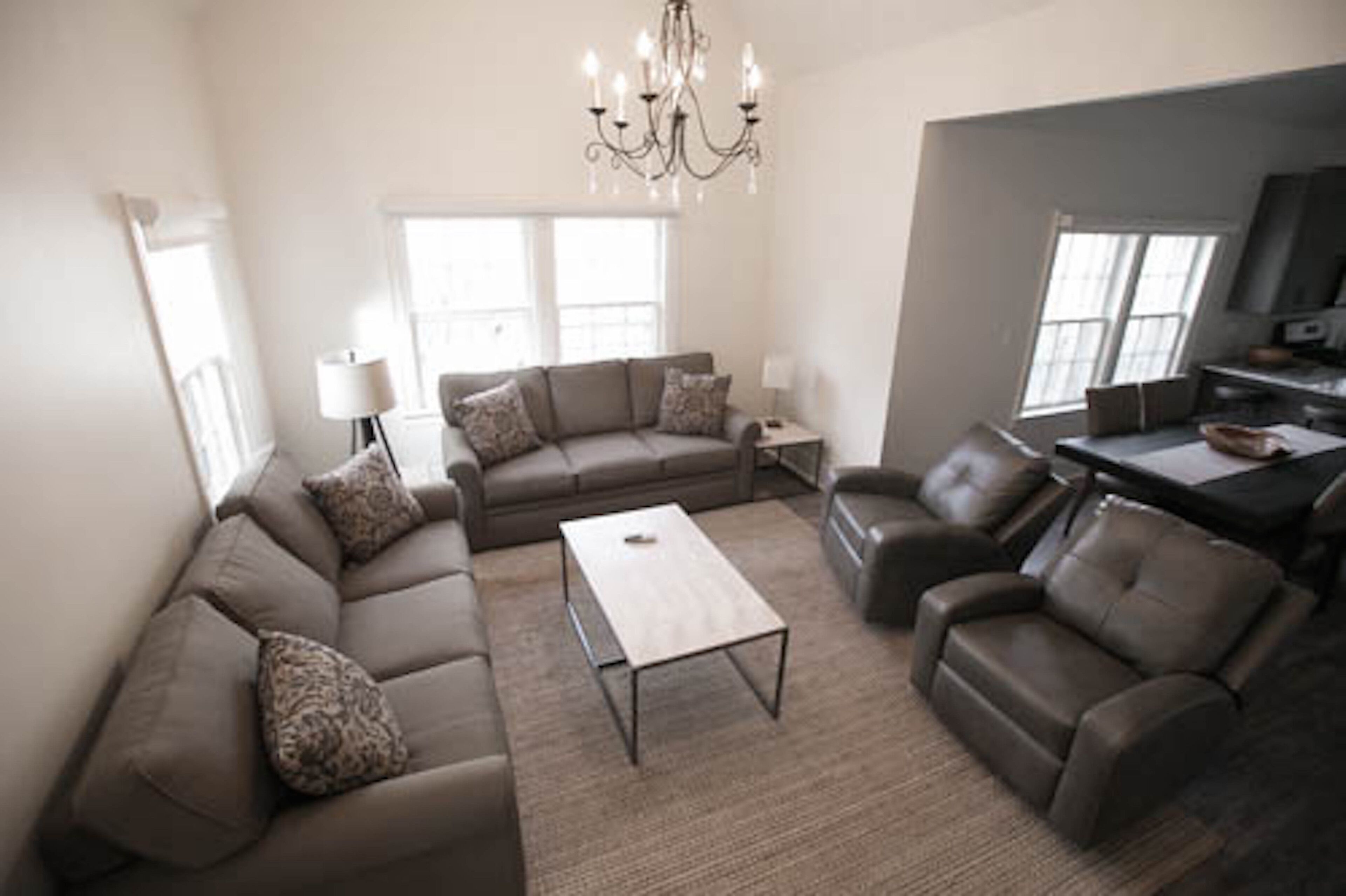 Beautiful cottage on Music Row