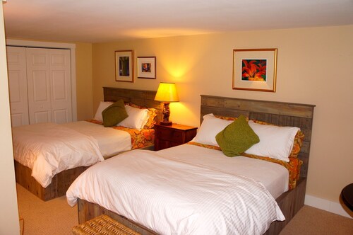 Downtown Luxury Studio, Brevard NC