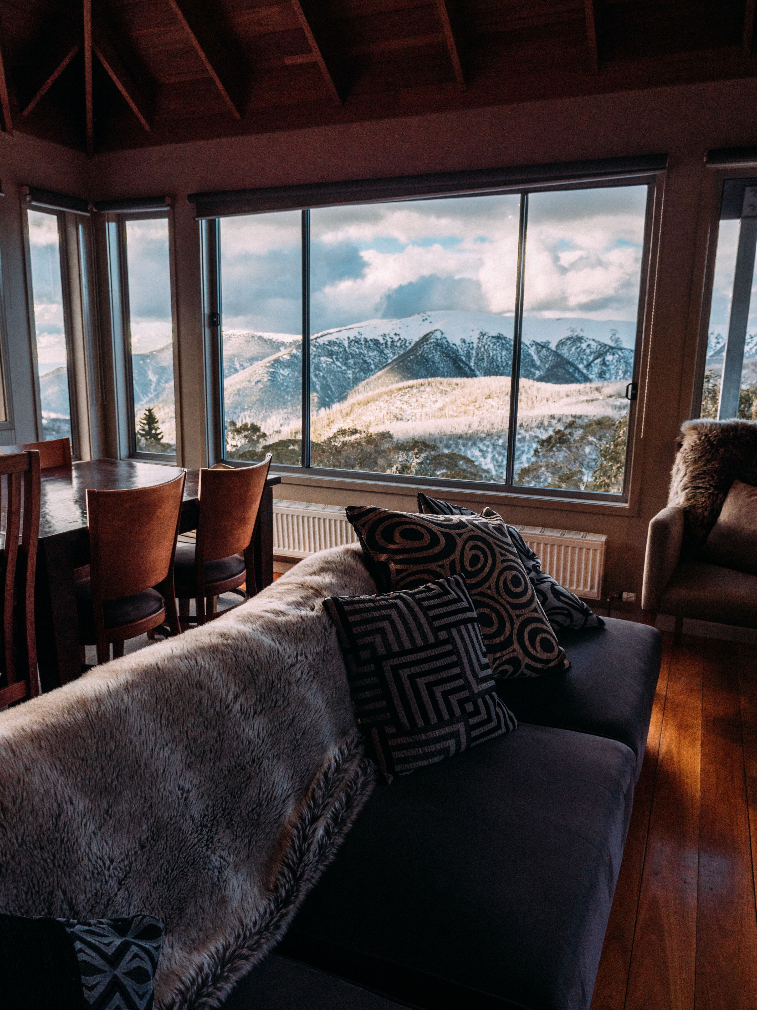 Snow Fall Lodge at Falls Creek  Ski In - Ski Out — image 14