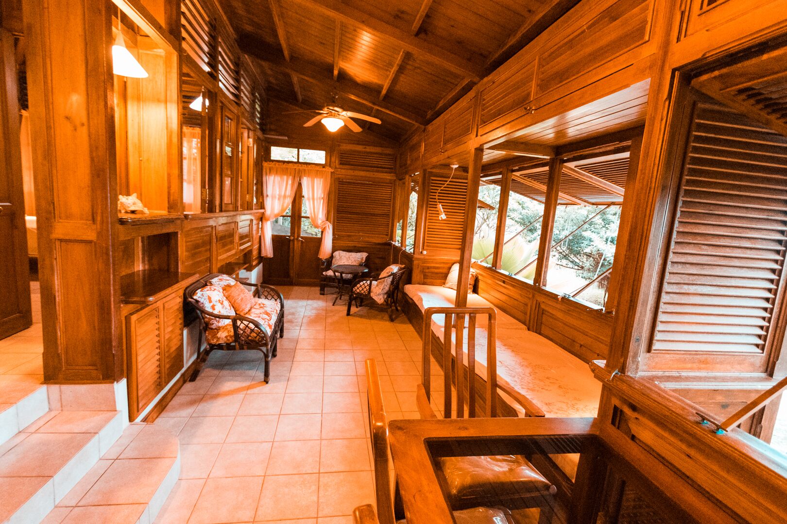 Secluded Retreat With Lush Landscaped Gardens Where Nature Takes Center Stage. - 多巴哥島