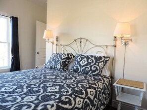 2 bedrooms, free WiFi, bed sheets - Oceanfront ADA Compliant Condo - TidePool (Southwest Harbor)