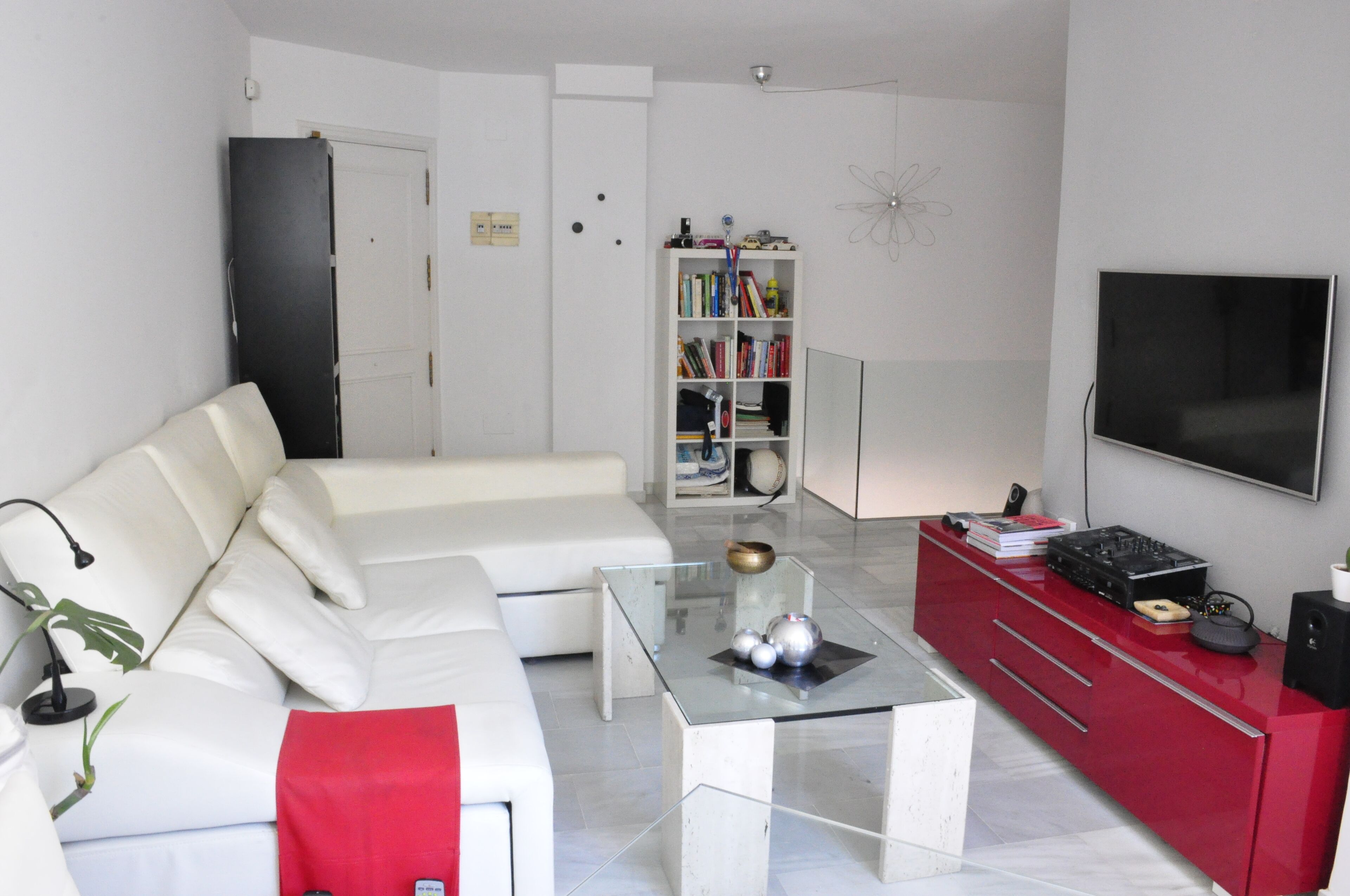 Apartment duplex with big terrace next to the beach