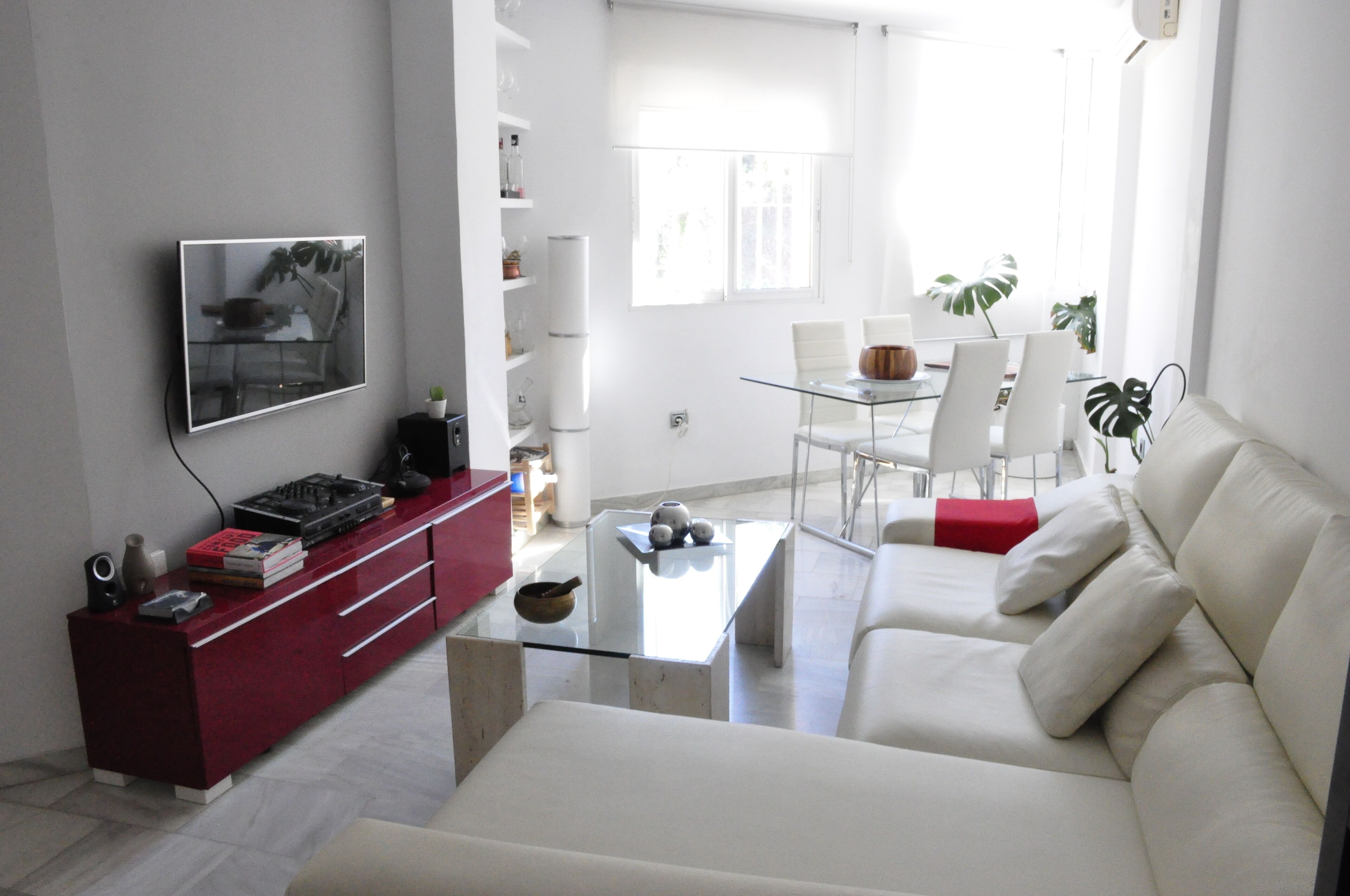 Apartment duplex with big terrace next to the beach