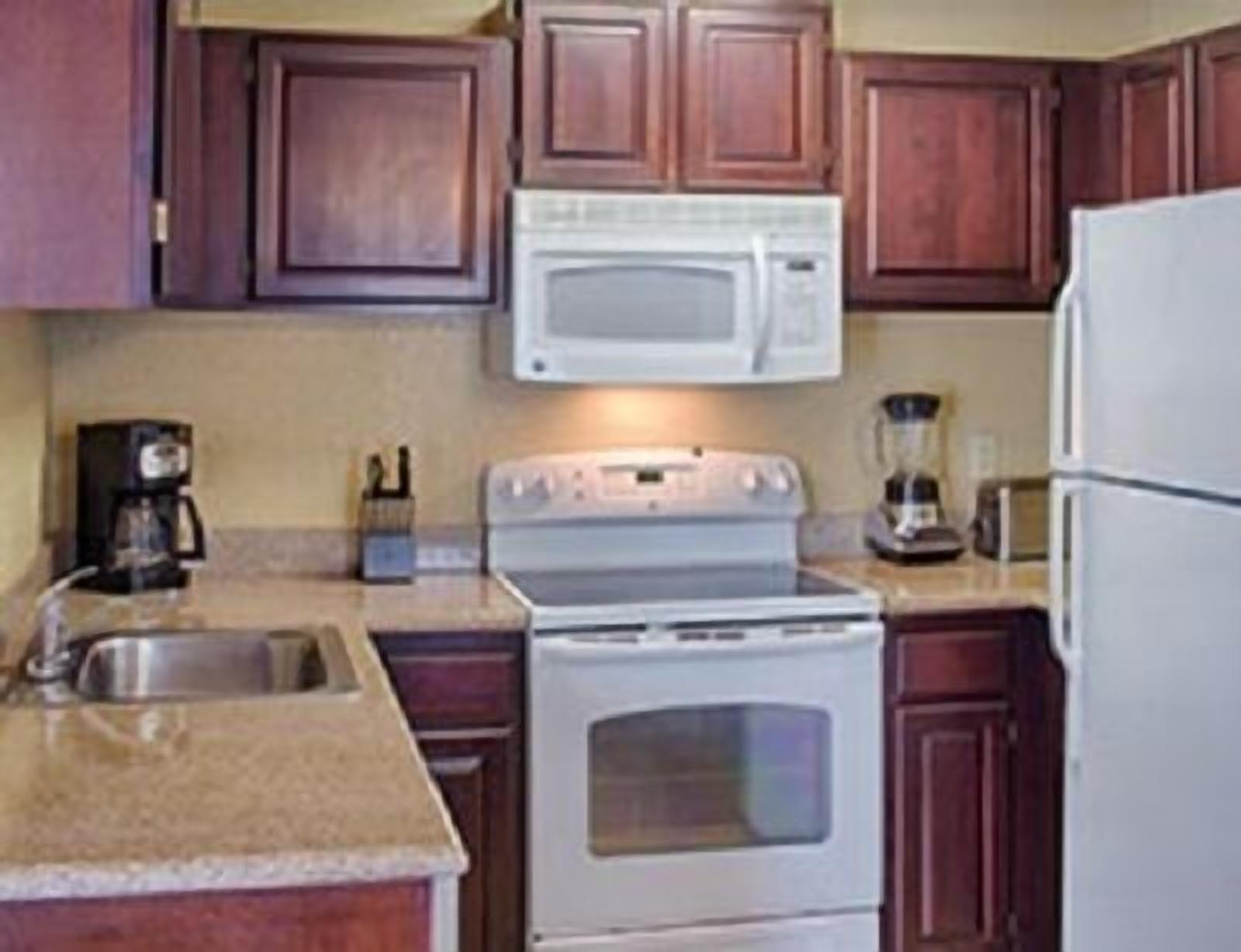 Fun in Williamsburg- Close to everything 3 bdrm