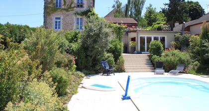 Cherry Suite @ Calme au Canal du Centre