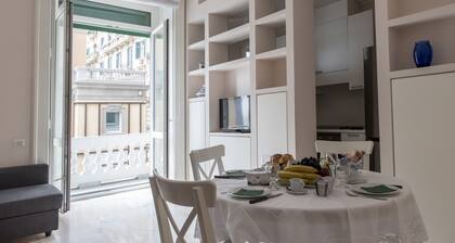 Luxus-Ferienwohnung in San Carlo im Herzen von Neapel mit Meerblick