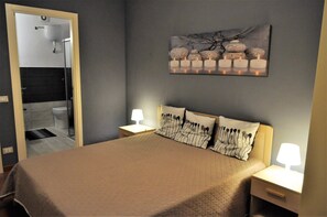 4 bedrooms, iron/ironing board, WiFi, bed sheets - Villa 200 mt. from the sea (San Vito Lo Capo)