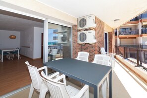 Dining - Spacious beachfront apartment perfect for families -  UHC MEXICO150 (Cambrils)