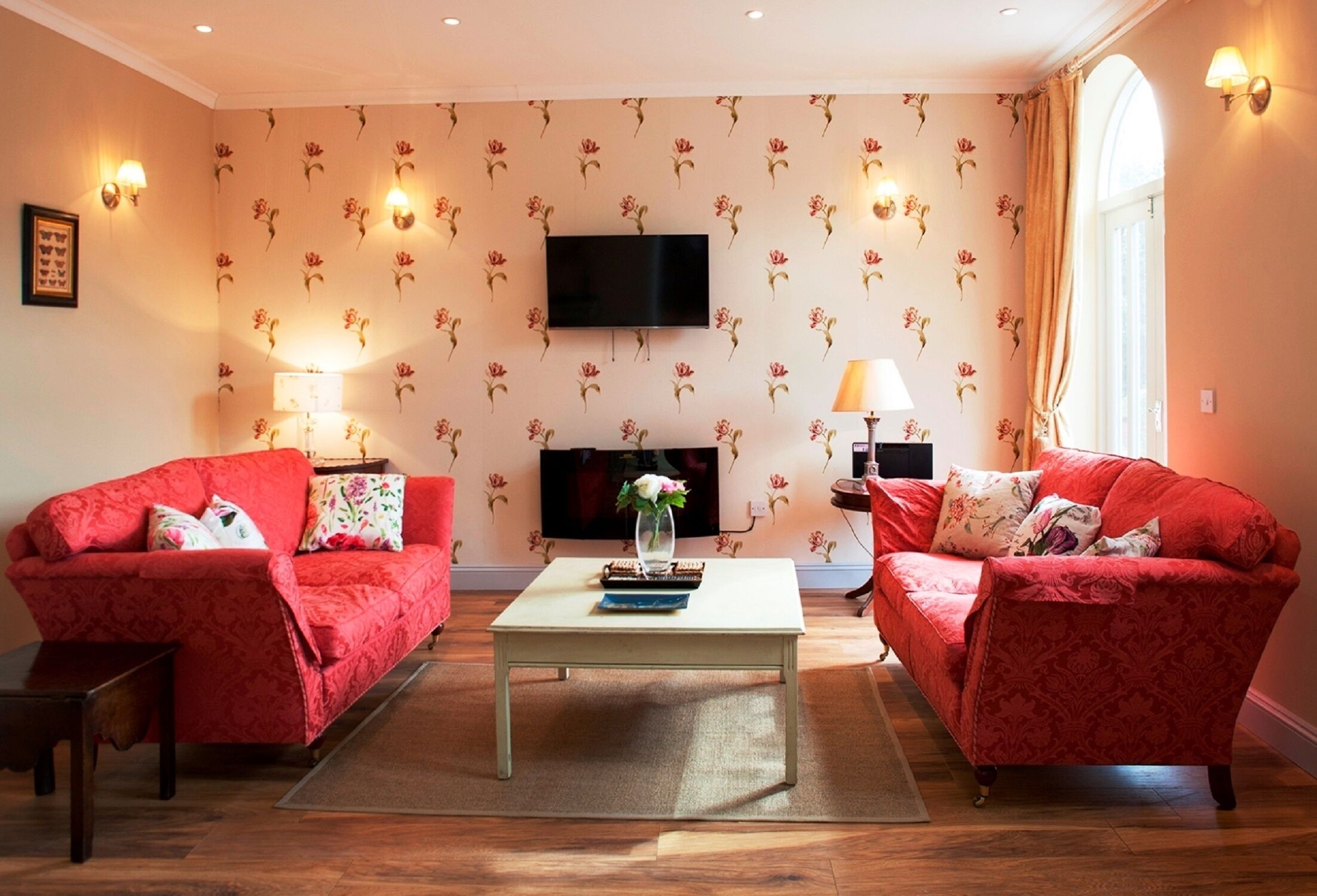 A delightful mews cottage within the private grounds of Breedon Hall