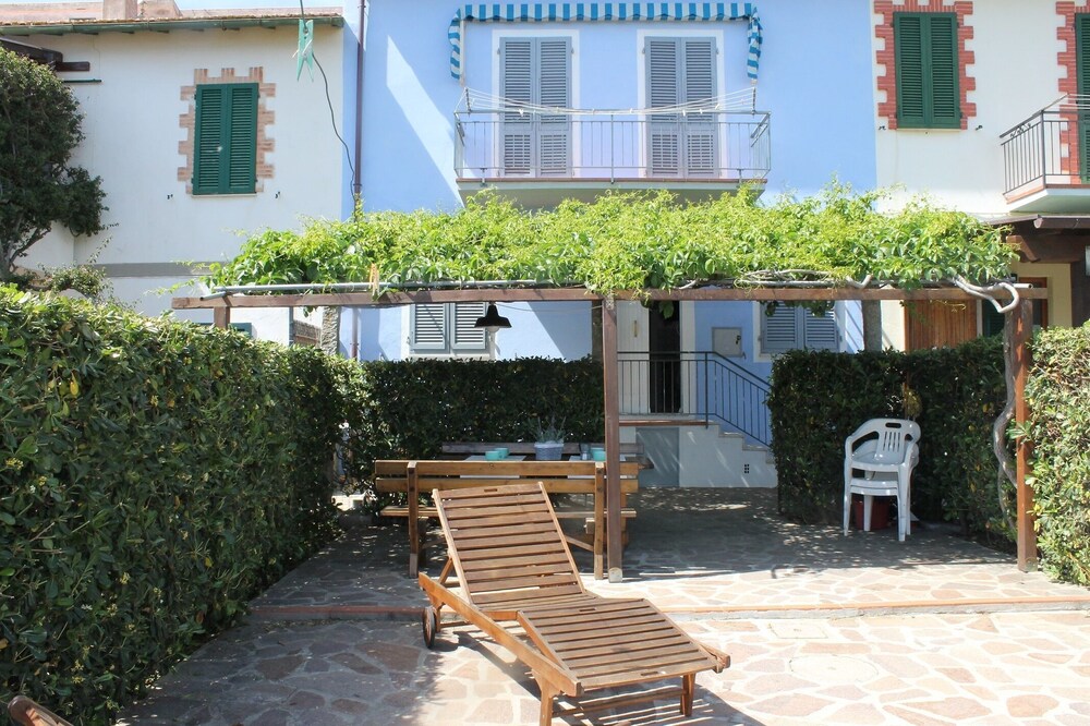I. Elba duplex 7 pt close to Fetovaia
