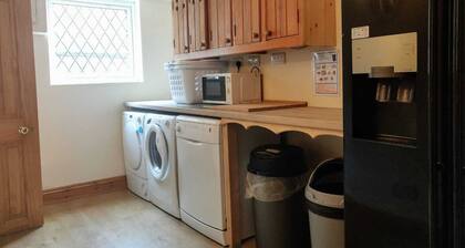 The Whitehouse Cottage