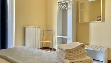 1 chambre, Wi-Fi gratuit, draps fournis