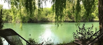 Impresionante Maison Bourgeoise a orillas del Charente, canoa desde la puerta