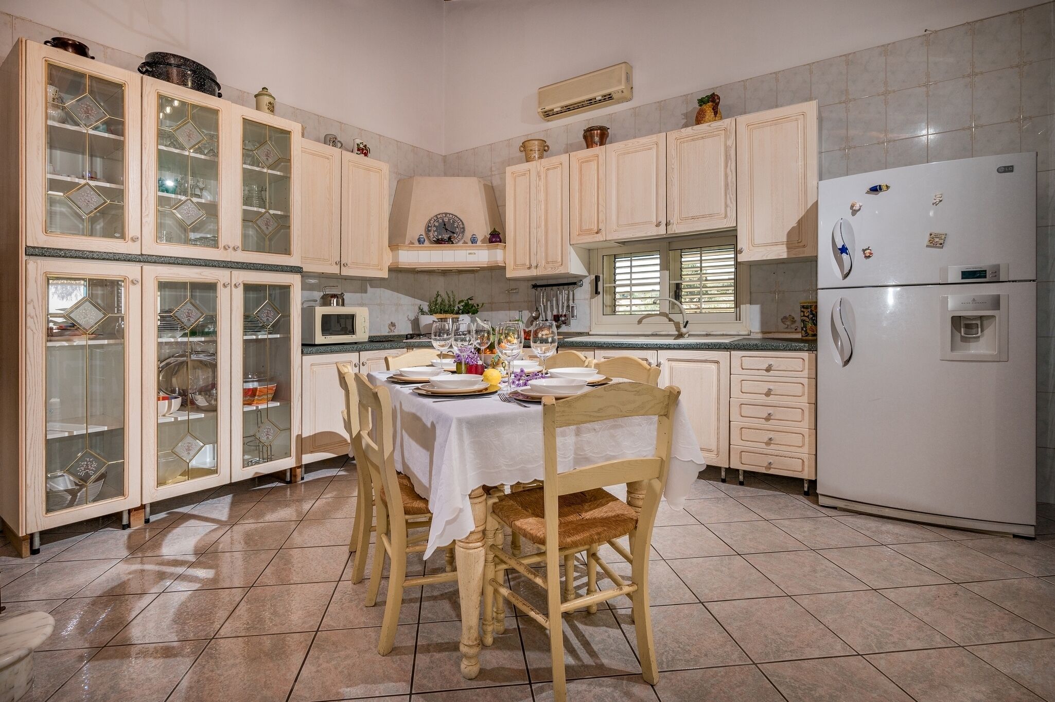 Villa Gagliardetta splendid villa with swimming pool between the greenery and the sea.