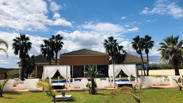 Enceinte de lâhĂ©bergement