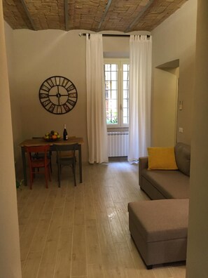 Smart-TV, Stereoanlage