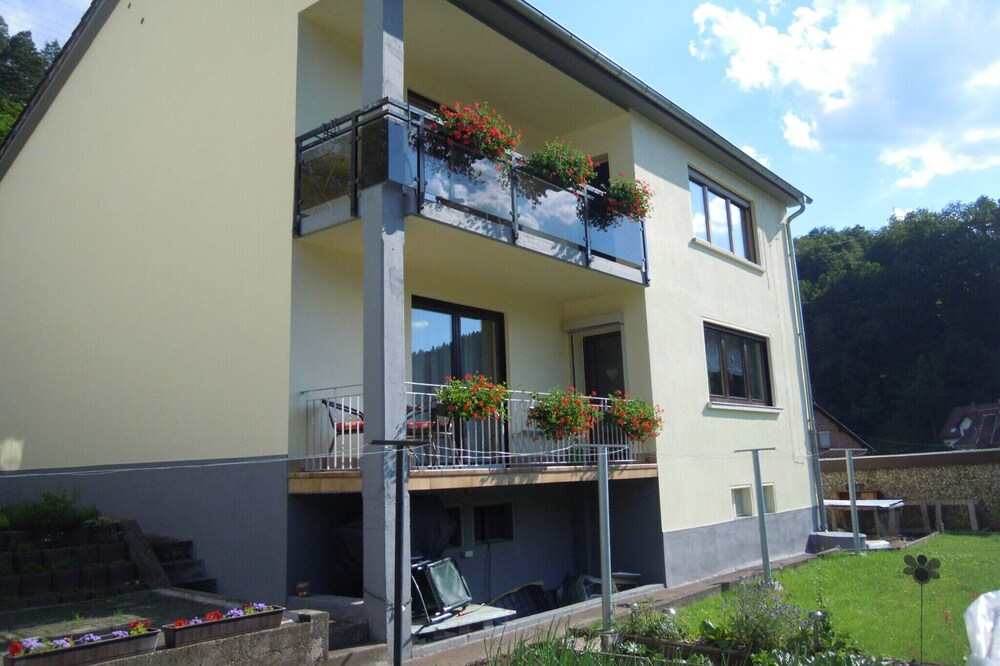 Apartment in a fantastic location with an unobstructed view over Elmstein