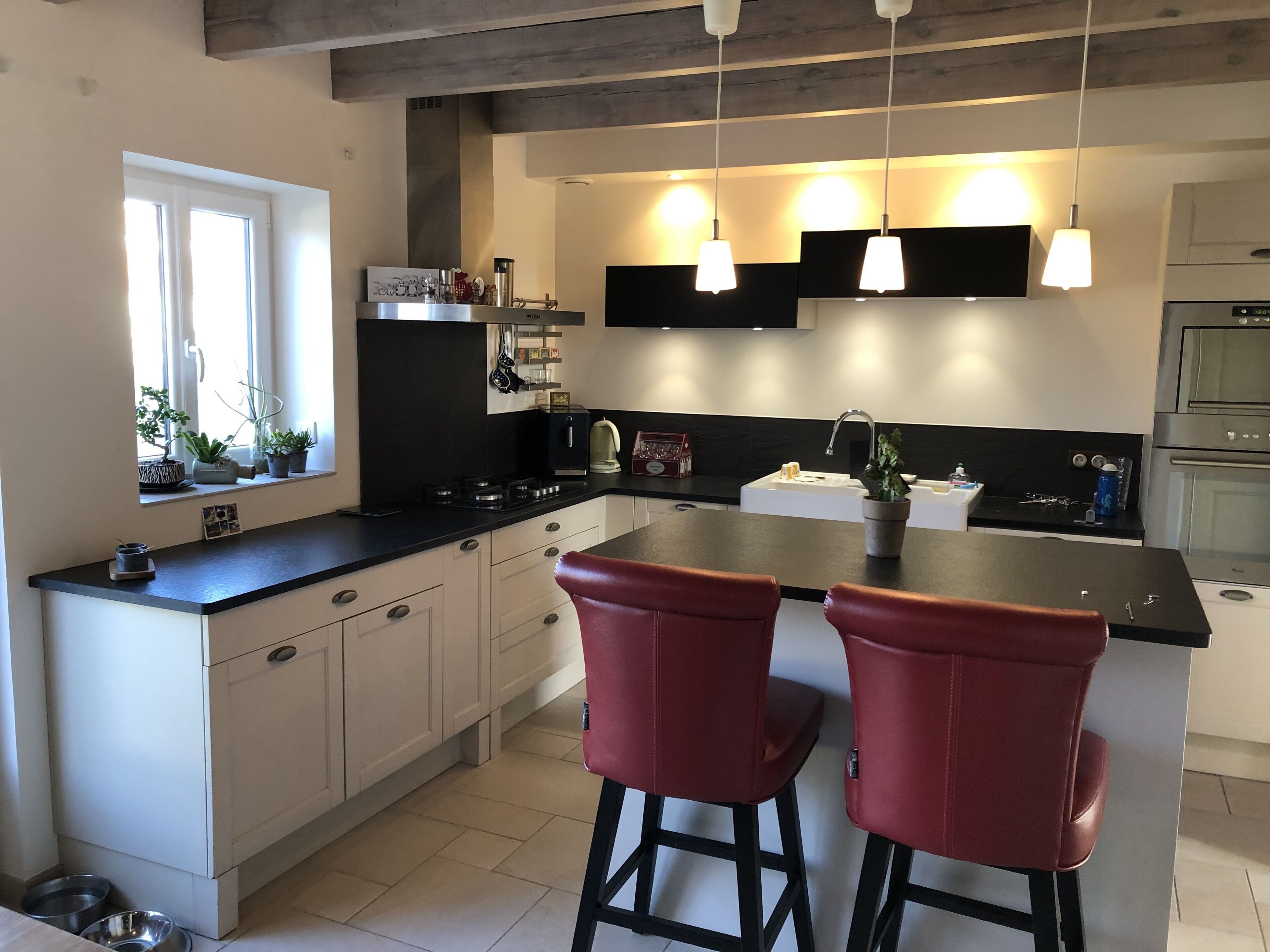 charming seaside villa with every 5 minutes from the sea