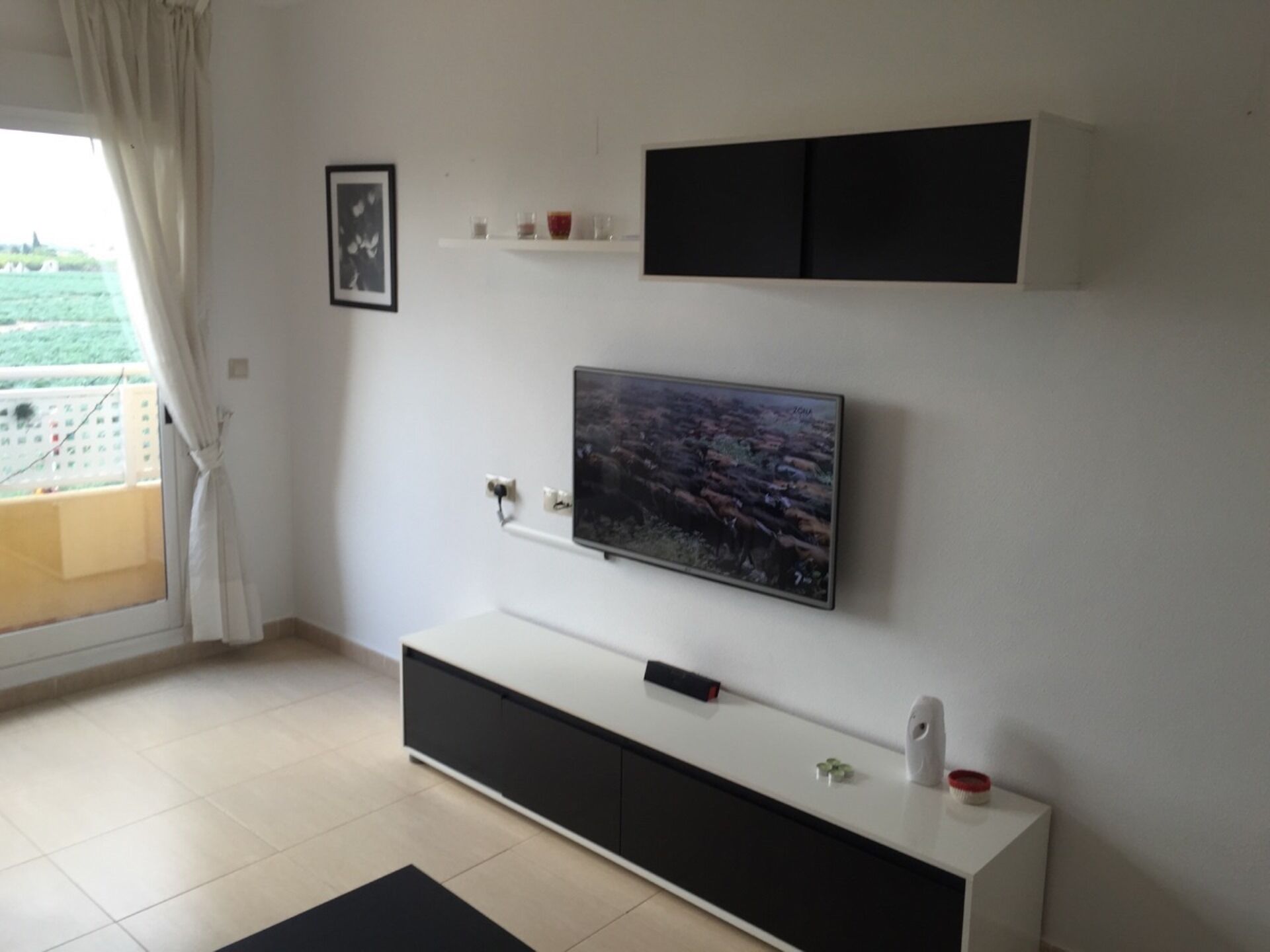 Mountain view 2-bedroom Apartment with WI-FI in Almoradi (Alicante) SPAIN