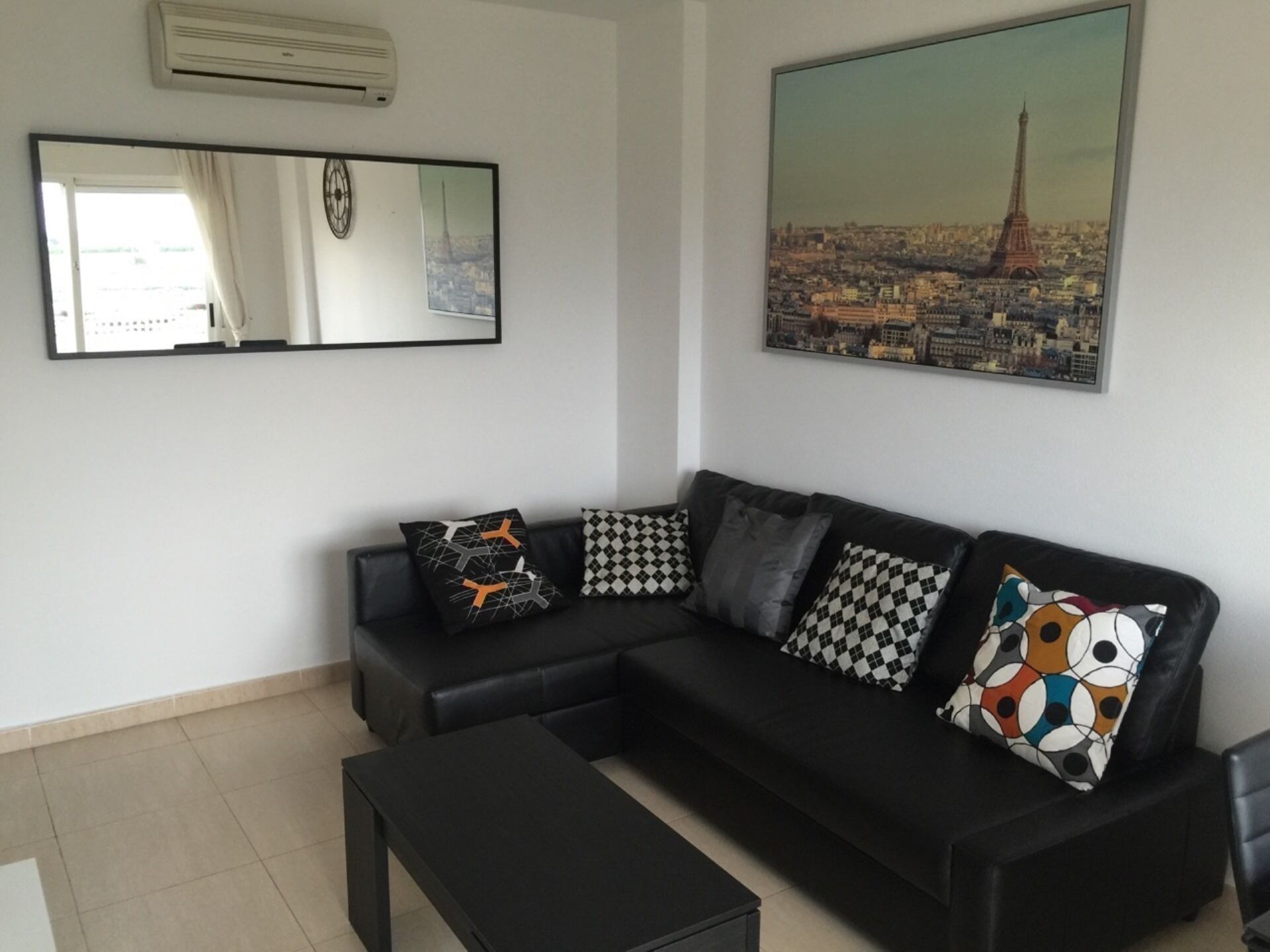 Mountain view 2-bedroom Apartment with WI-FI in Almoradi (Alicante) SPAIN