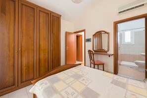 3 多间卧室、客房内保险箱、熨斗/熨衣板、WiFi