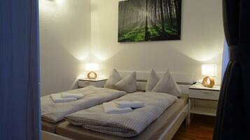 1 Schlafzimmer, schallisolierte Zimmer, Bügeleisen/Bügelbrett, WLAN