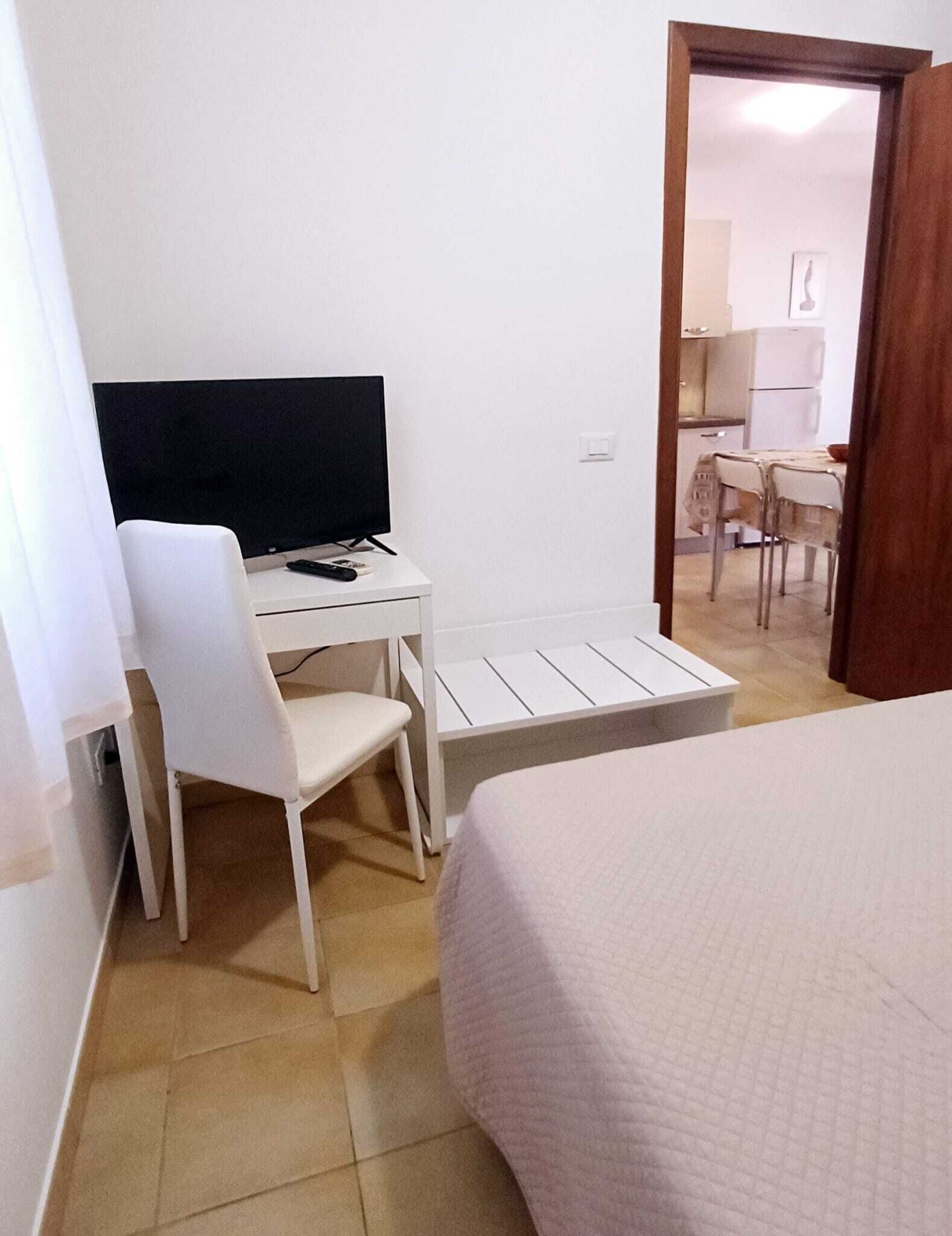 2 bedrooms, iron/ironing board, travel crib, free WiFi