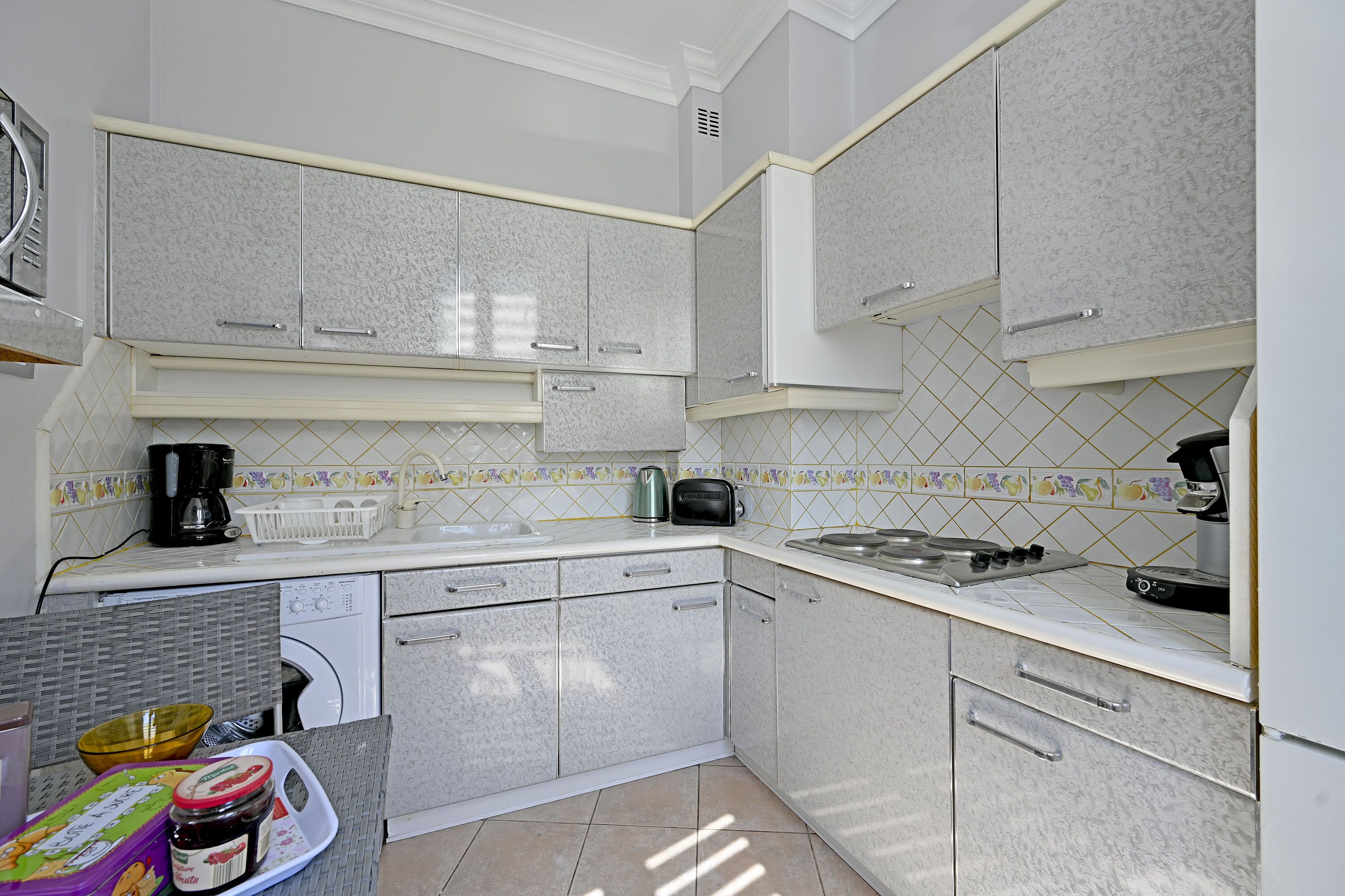 Apartment with nice view of the park 5 minutes from the center on foot air conditioning 