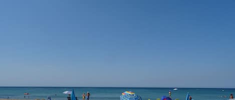 Beach nearby, sun loungers