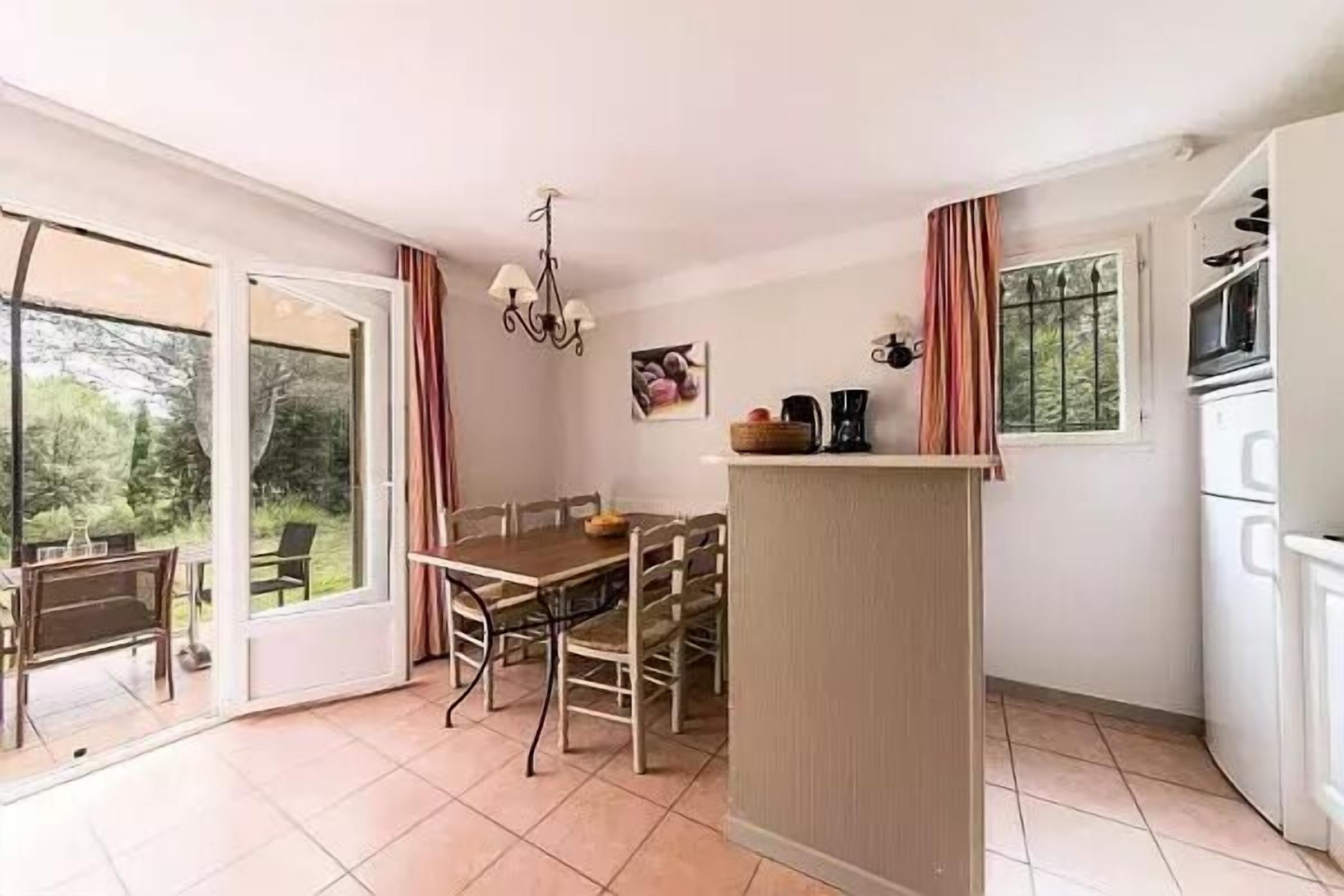 Village Pierre & Vacances Pont Royal in Provence - House for 6 people - 2 bedrooms - Duplex - Garden - Taillades area