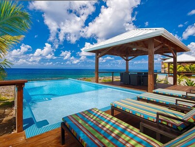 Luxury Oceanfront Villa Private Infinity Pool