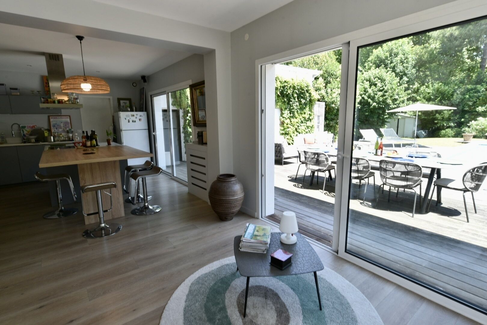 Beautiful contemporary house with heated swimming pool of 8m x 4m