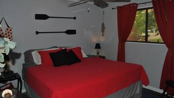 3 chambres, bureau, fer et planche à repasser, accès au Wi-Fi (inclus)