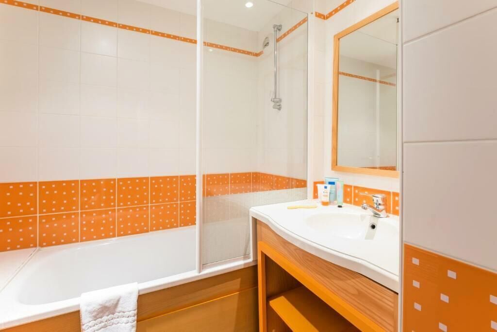 Résidence Pierre & Vacances La Corniche de la Plage** - Studio for 4 people - 1 sleeping area - Balcony