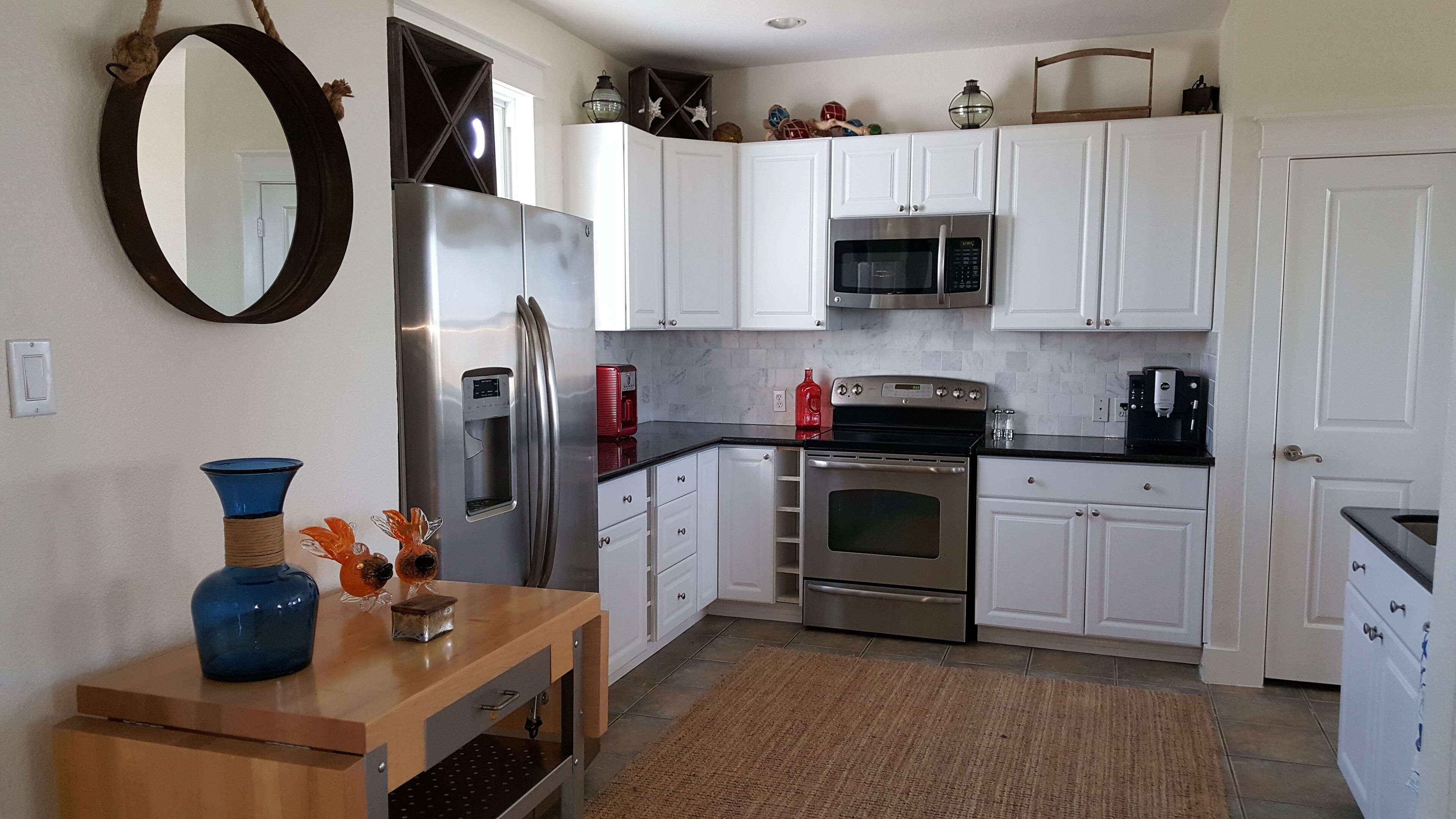 Welcome To Salty Kisses!! Our 4 Bedroom Beach Cottage