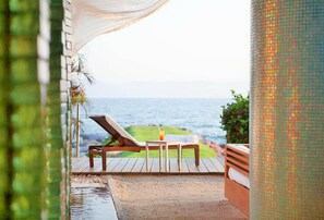 Property grounds - Mayan Palace 2BR, 2 BA, Beachfront Resort in Puerto Vallarta (Puerto Vallarta)