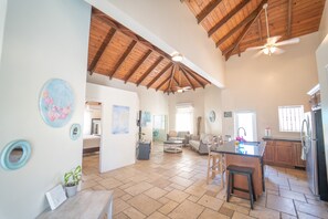 Interior - Fleur de Mer Villa Gracebay ( semi-detached) 2 bdrm -2 min drive from the beach! (Grace Bay)