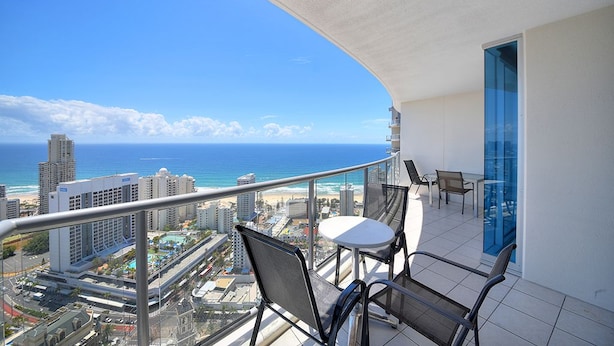 Deluxe Apartment, 3 Bedrooms, Accessible, Ocean View | Balcony - Deluxe Chevron Renaissance (Surfers Paradise)