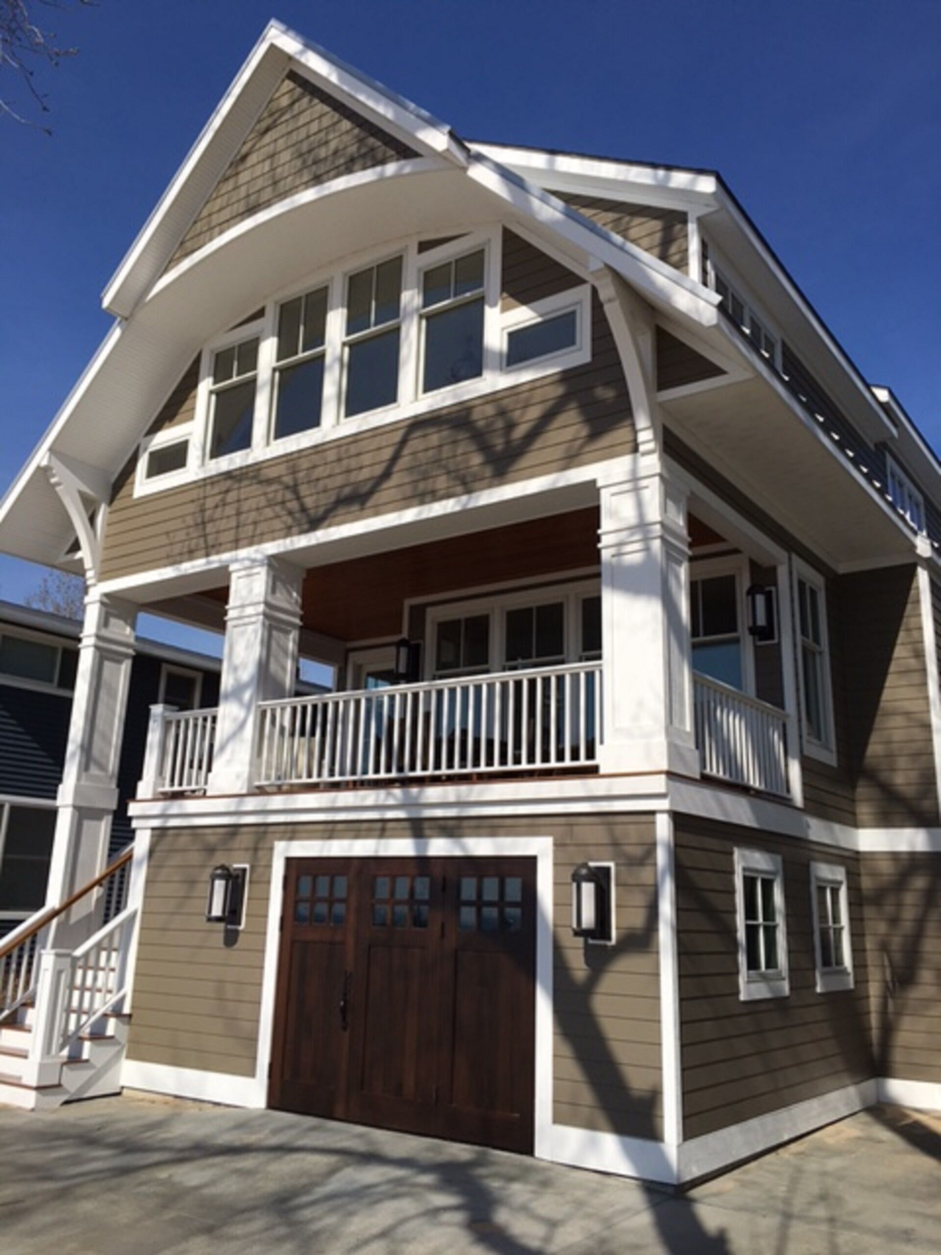 SPECIAL DISCOUNT ON MACATWA BEACH FRONT HOME ALONG HOLLAND's LAKE MICH. SHORE