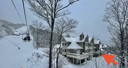 Sunday River Ski In Ski Out Locke Mountain condo with Pool Jacuzzi