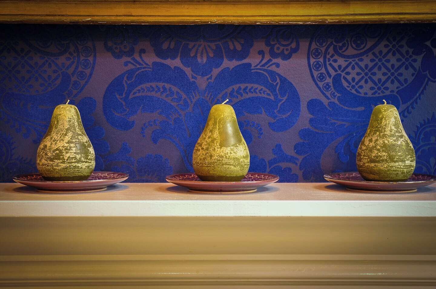 Bath decor