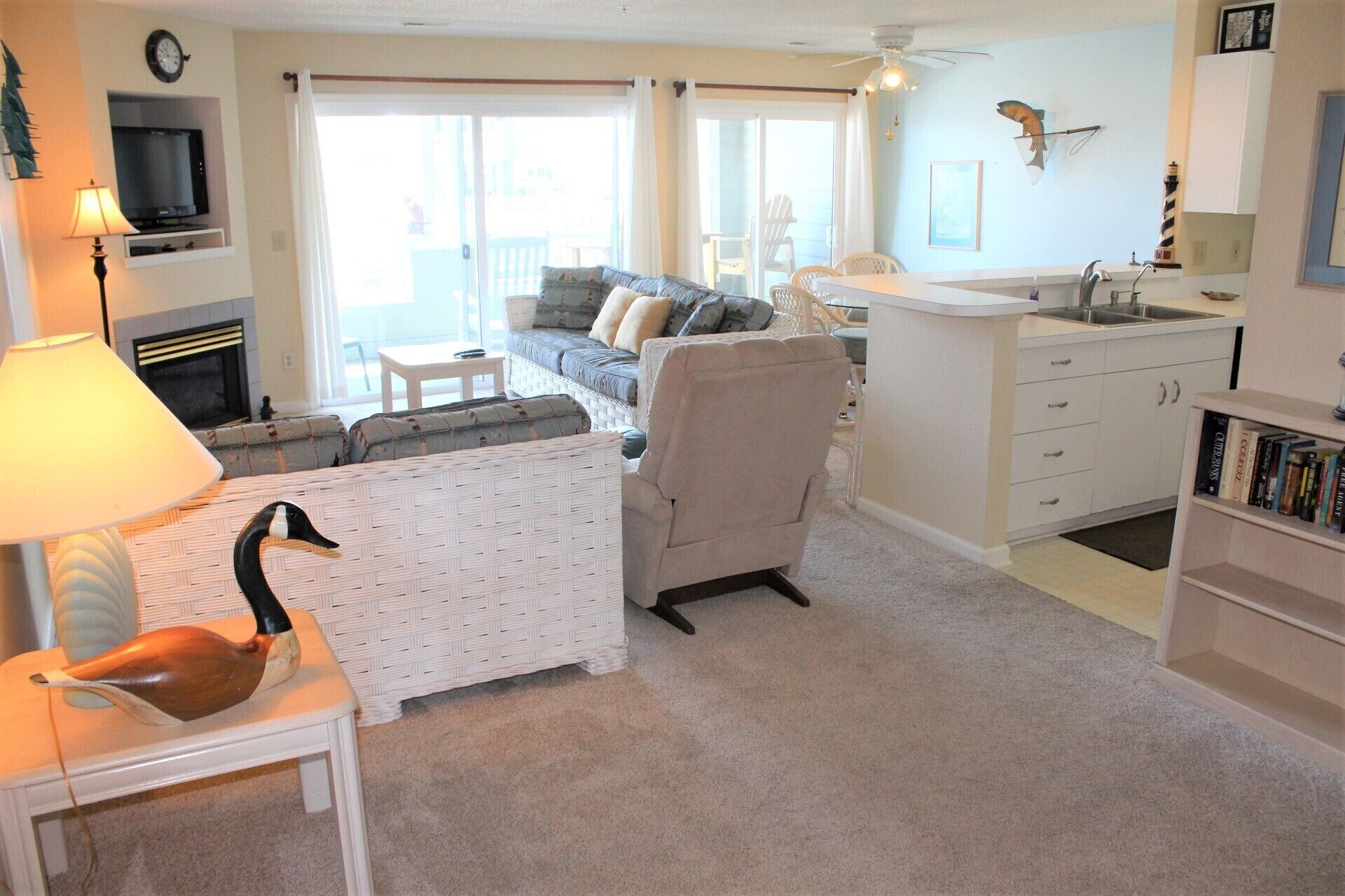 Reel'em Inn - Buccaneer Village 812