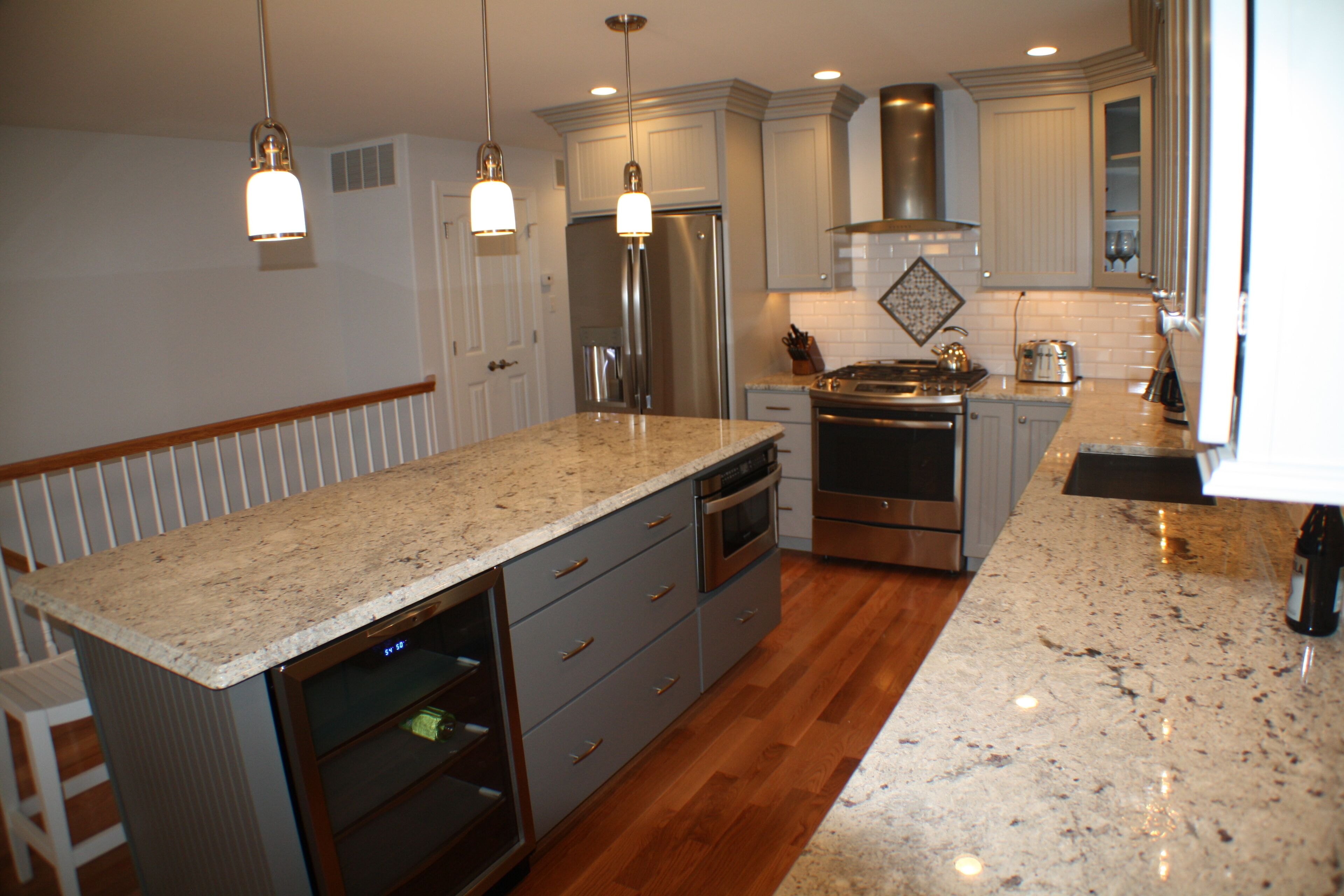 Elevator, 4th house from beach