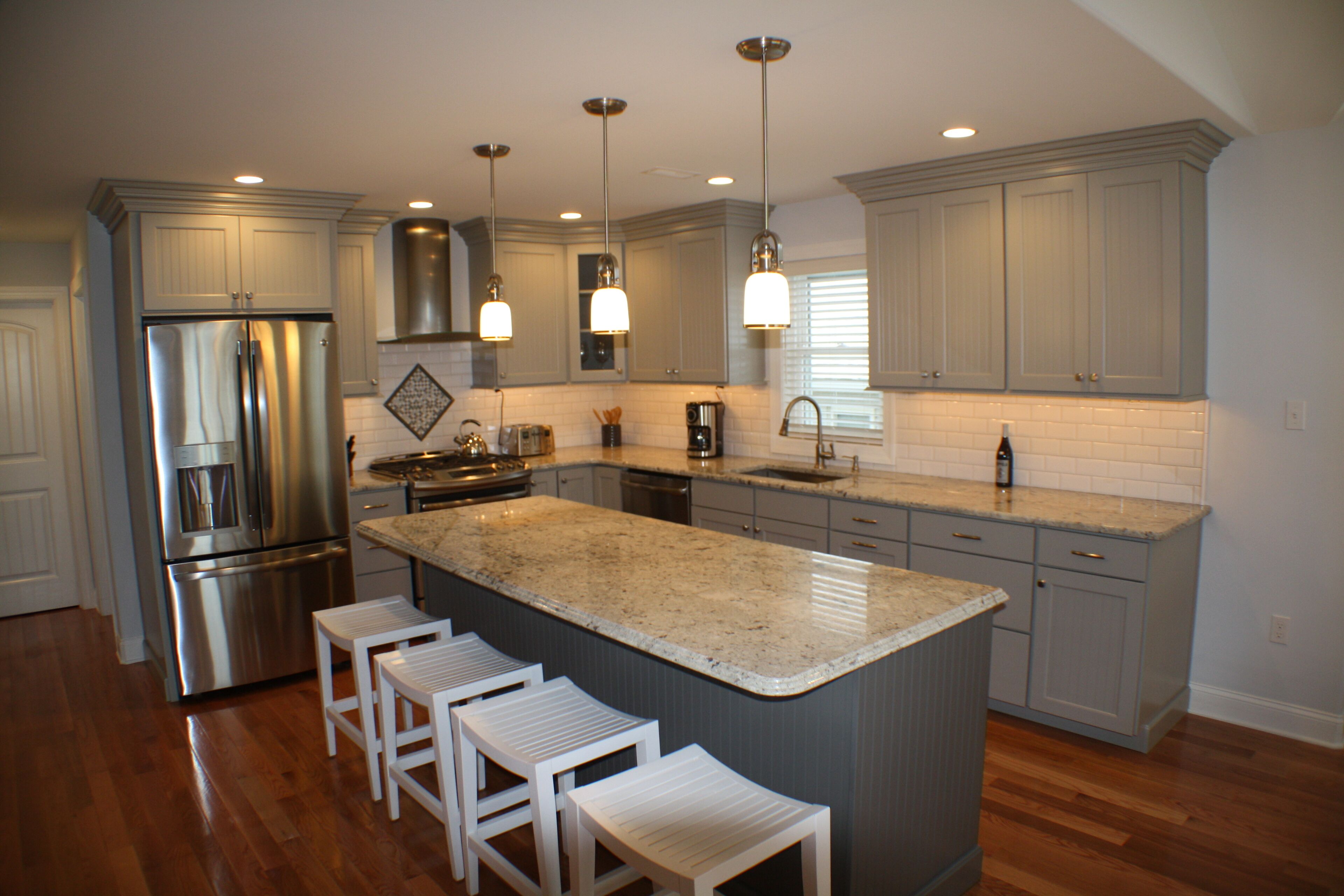 Elevator, 4th house from beach