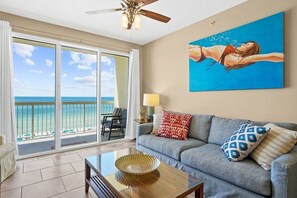 TV, DVD player - Beach Front 4th Floor, 2 BR/2BA w/Bunkroom! FREE BEACH SERVICE, Sleeps 6+WIFI (Panama City Beach)